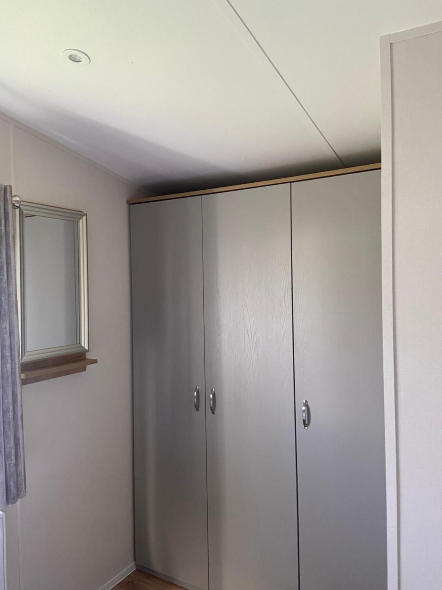 Camping De Duinhoeve Chalet Vogel Not For Companies Nieuw-Haamstede Esterno foto